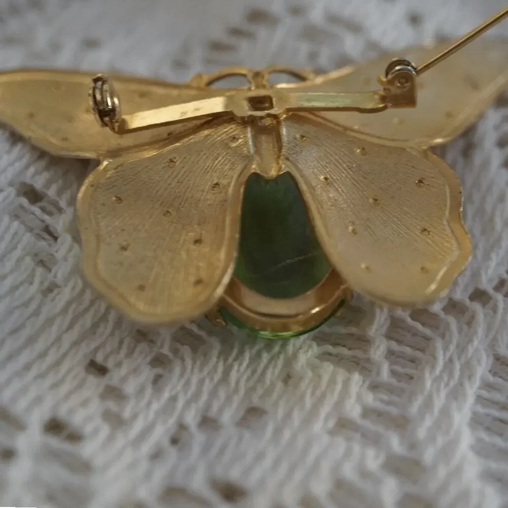 Vintage iridescent aurora